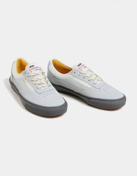 Zapatillas VANS SKATE CURREN CAPLES - Grey