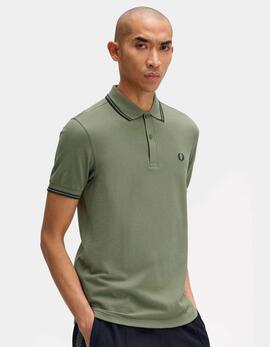 Polo FRED PERRY M3600 - Laurel Wreath Green/Black
