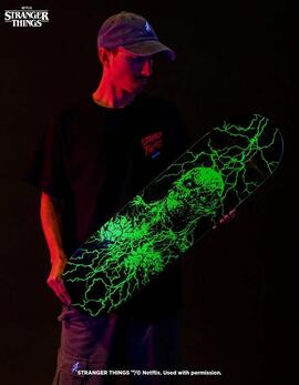 Tabla Skate SANTA CRUZ XSTRANGER THINGS VECNA 8.5'